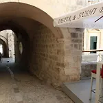 Esperanza *